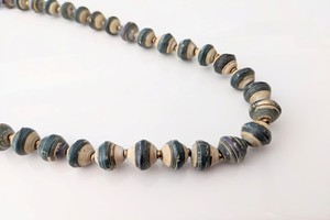 Short necklace with paper beads "Banda" - Also suitable for children from PEARLS OF AFRICA