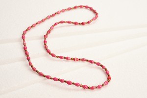 Long, fine chain with paper beads "Acholi Malaika" from PEARLS OF AFRICA