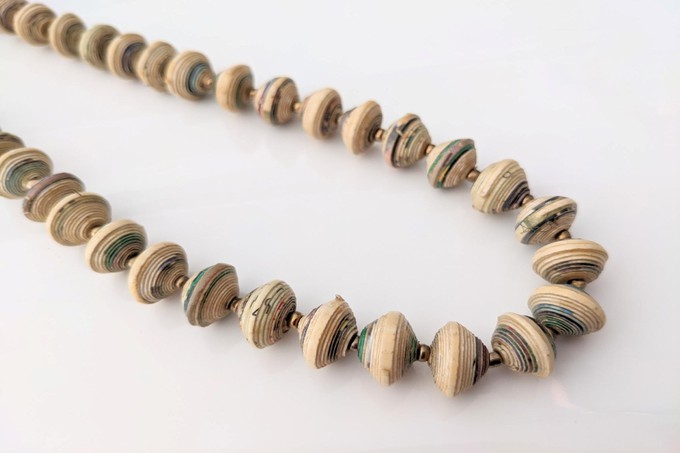 Short necklace with paper beads "Banda" - Also suitable for children from PEARLS OF AFRICA