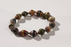 Paper bead bracelet "Africa 1 Row" from PEARLS OF AFRICA