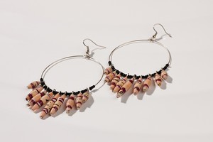 Creole earrings with paper pearls "Happy Madiba" from PEARLS OF AFRICA