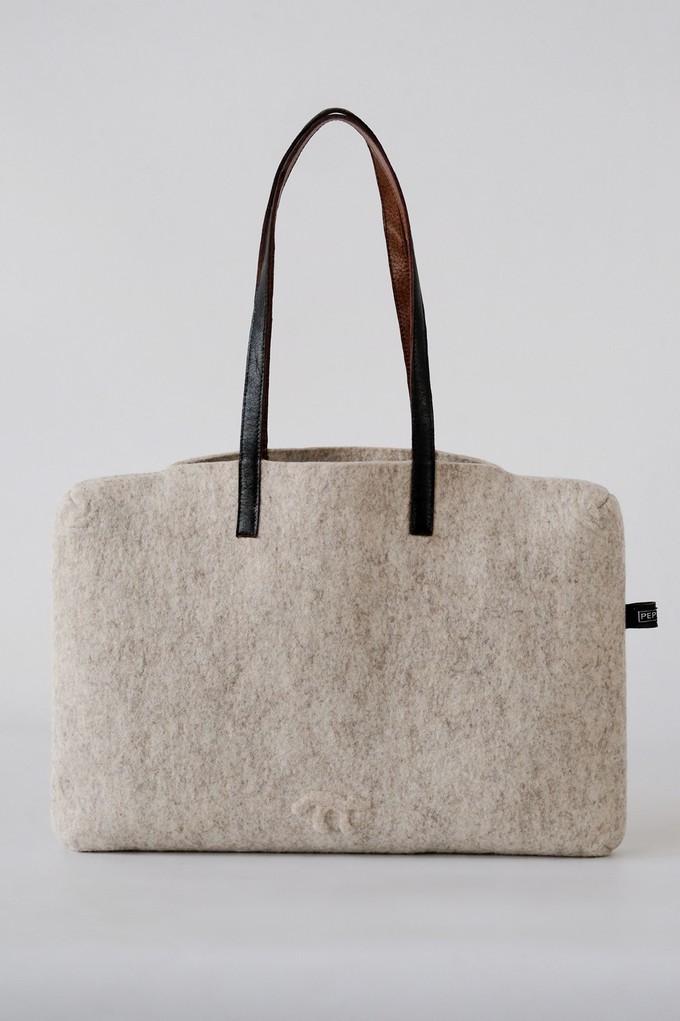 Turtleneck Shoulder bag from Pepavana