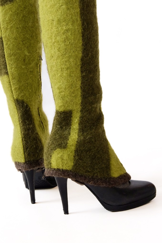 Blankie Jane thigh-high gaiters from Pepavana