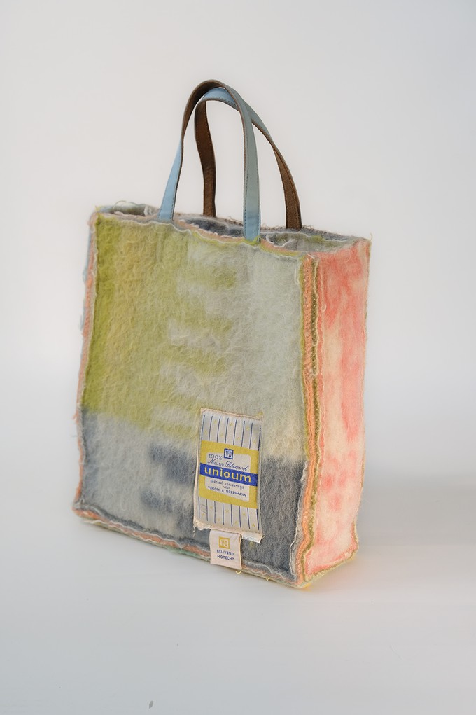 Unicum Layers Bag with original blanket label and short handles from Pepavana