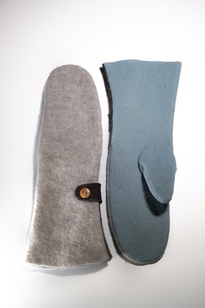 Long Mittens | blond & baby blue from Pepavana