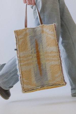 Aabe Layers Bag with original label from Pepavana