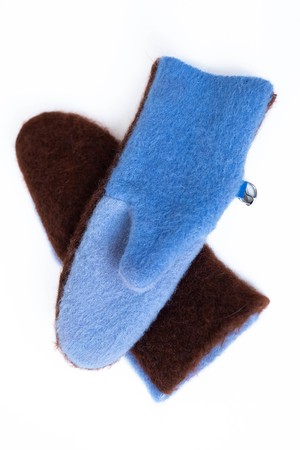 Blankie brown & blue mittens from Pepavana