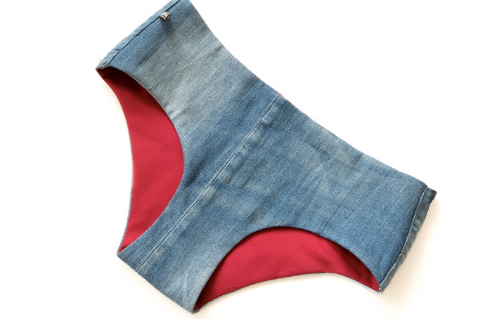 Jean Hipster Briefs Red Lining from Pepavana