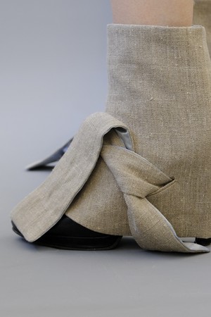 Ankle-high Edie Natural Linen from Pepavana