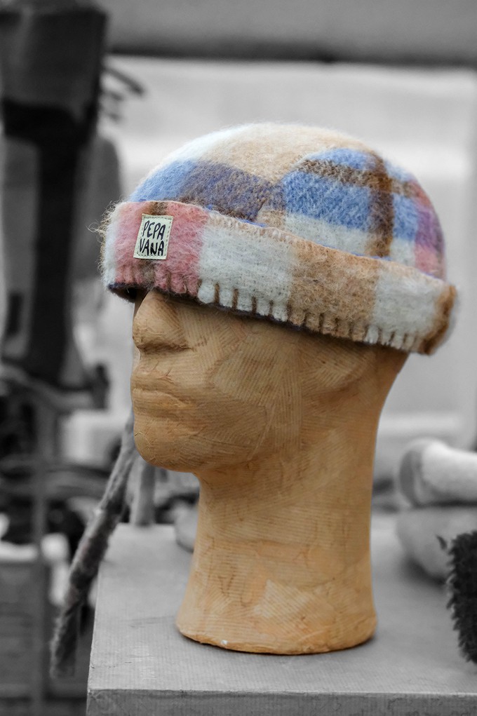 Dock Worker Beanie | Blue Tartan from Pepavana