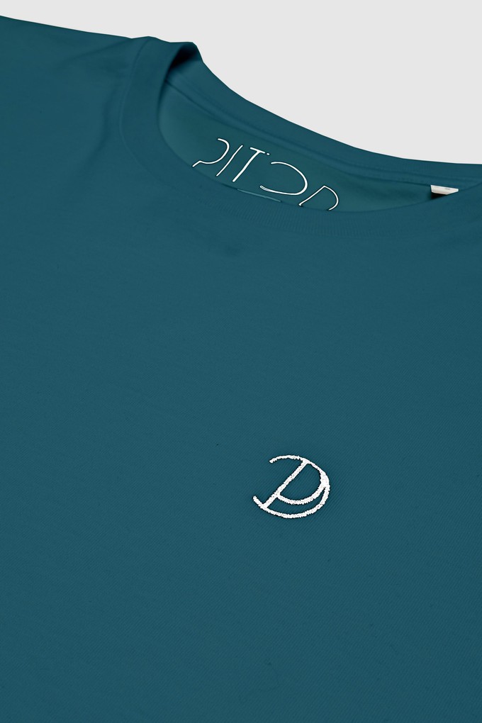 Chest Logo T-Shirt Unisex from Pitod