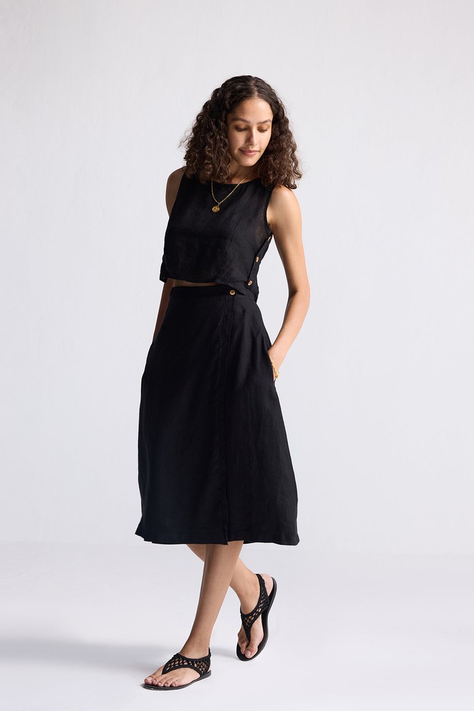 Overlap Midi Skirt in Black from Reistor