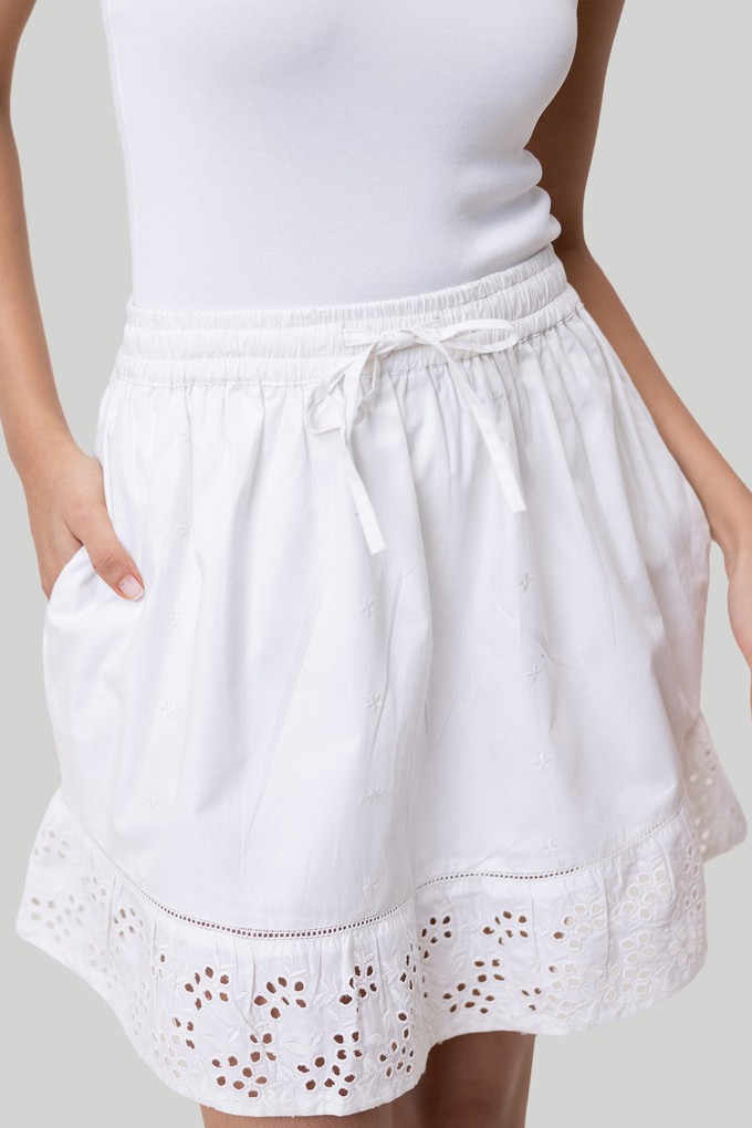 Drawstring Short Skirt in White from Reistor