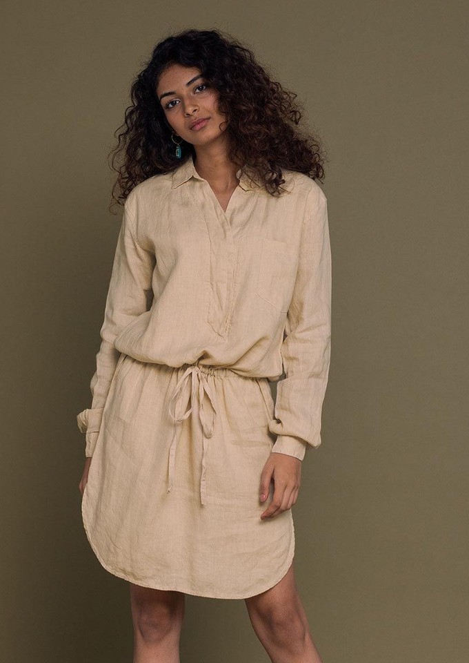 Meet me by the Cliff Dress in Neutral Beige from Reistor