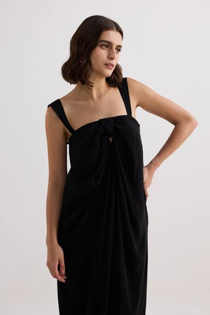 Twilight Twist Strappy Maxi Dress in Black from Reistor