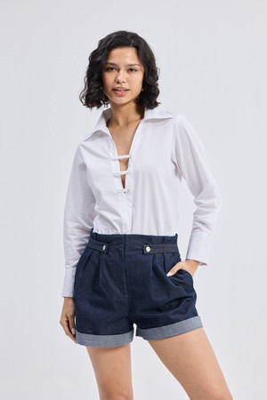 Crisp Details Button-down Shirt in White from Reistor