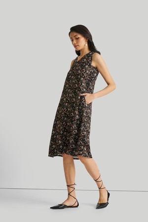 Reading Tea Leaves Dress in Black Florals from Reistor