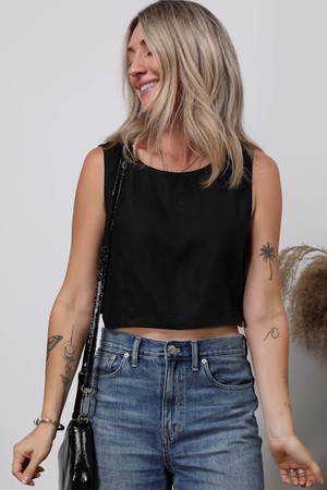 Boxy Crop Top in Black from Reistor