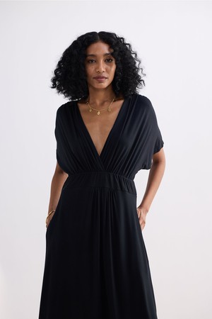 Flowy A-Line Maxi Dress with Side Slits in Black from Reistor