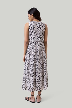 Sleeveless Tiered Floral Maxi Dress from Reistor