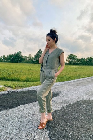 Evening Chai Jumpsuit in Dark Green from Reistor