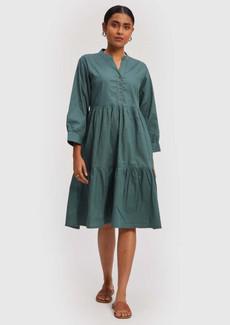 Ruched Green Midi Dress via Reistor