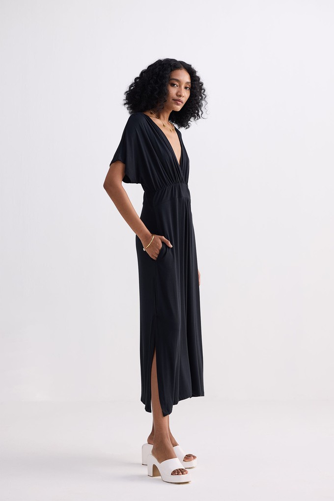 Flowy A-Line Maxi Dress with Side Slits in Black from Reistor