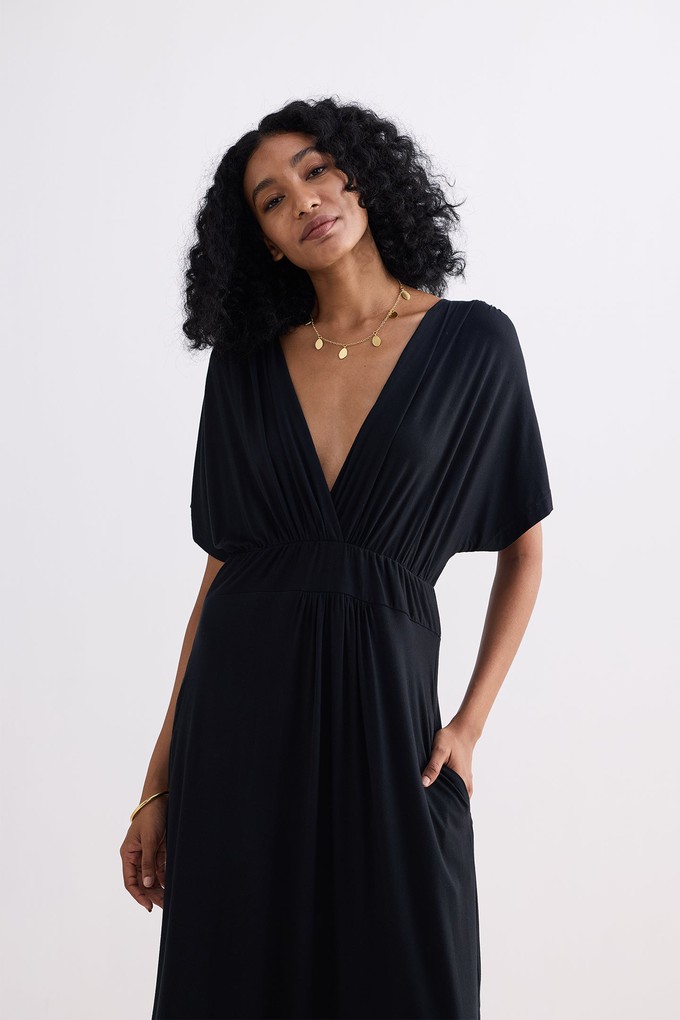 Flowy A-Line Maxi Dress with Side Slits in Black from Reistor