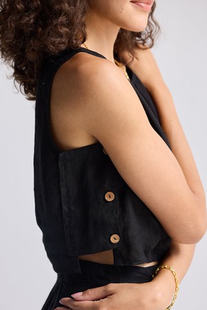 Boxy Crop Top in Black from Reistor