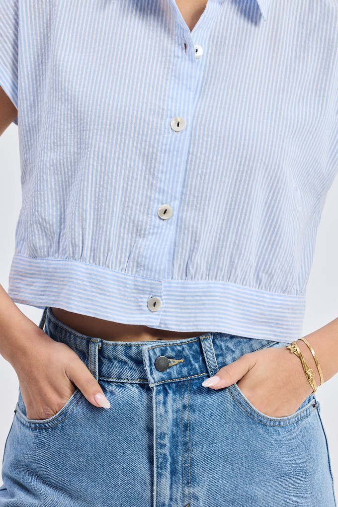 Oversized Crop Shirt in Classic Stripes from Reistor