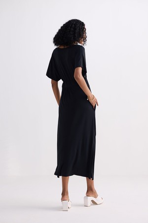 Flowy A-Line Maxi Dress with Side Slits in Black from Reistor