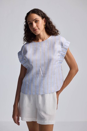 Boxy Top with Sleeve Detailing from Reistor