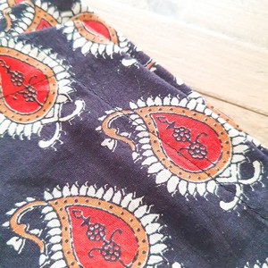 Bagru paisley block-printed placemats set of 2, handmade table mats from Shakti.ism