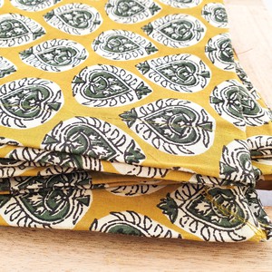 Bagru block-printed table runner, yellow paisley from Shakti.ism