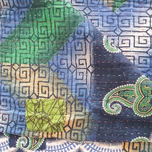 Sari placemats, handmade, set of 2, table mats, reversible from Shakti.ism Sari placemats, handmade, set of 2, table mats, reversible from Shakti.ism