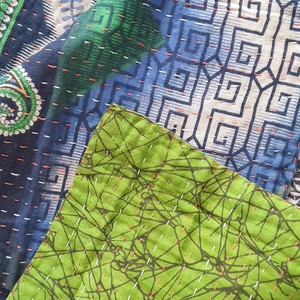 Sari placemats, handmade, set of 2, table mats, reversible from Shakti.ism Sari placemats, handmade, set of 2, table mats, reversible from Shakti.ism