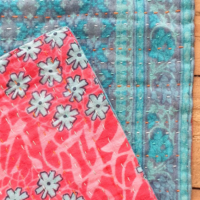 Sari placemats, handmade, set of 2, table mats, reversible from Shakti.ism Sari placemats, handmade, set of 2, table mats, reversible from Shakti.ism