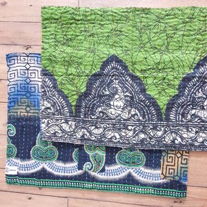 Sari placemats, handmade, set of 2, table mats, reversible from Shakti.ism Sari placemats, handmade, set of 2, table mats, reversible from Shakti.ism