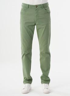 Five-Pocket Broek Groen via Shop Like You Give a Damn