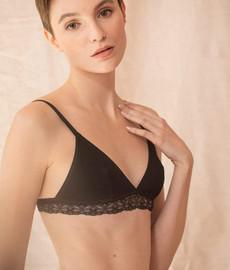 Bralette Casamance Zwart via Shop Like You Give a Damn