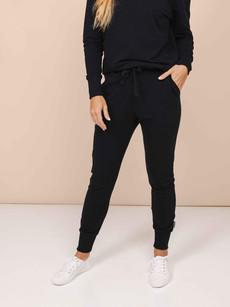 Black Broek Dames via SNURK