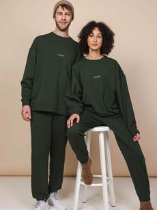 Dark Green Sweater en Broek set Unisex via SNURK