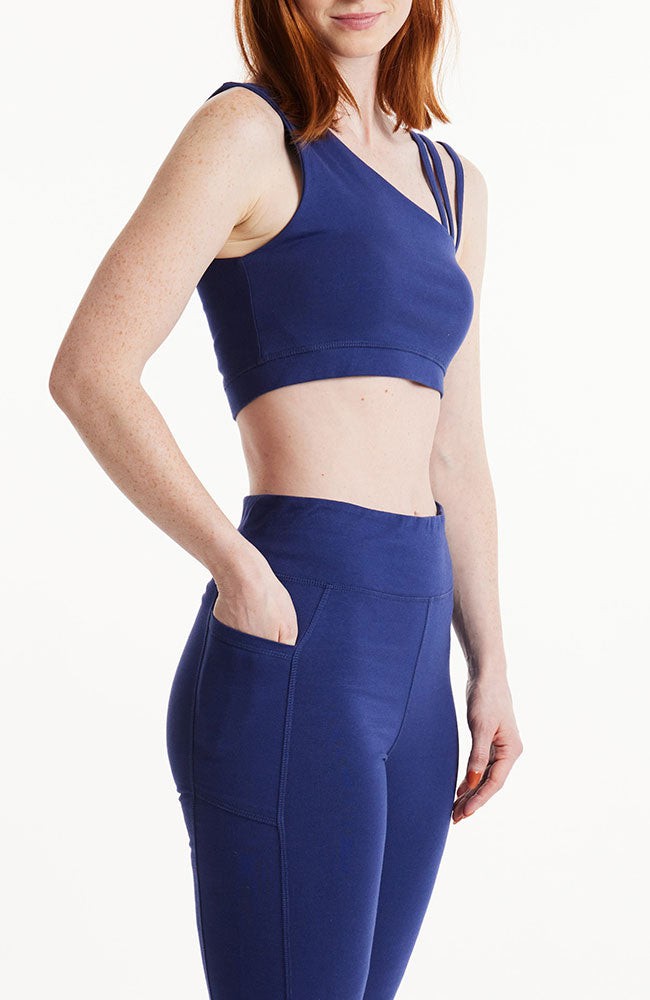 Yoga Asymmetric top blauw from Sophie Stone