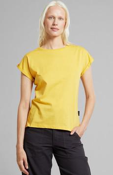 Visby base t-shirt misty yellow via Sophie Stone