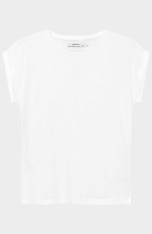 Visby base t-shirt wit from Sophie Stone