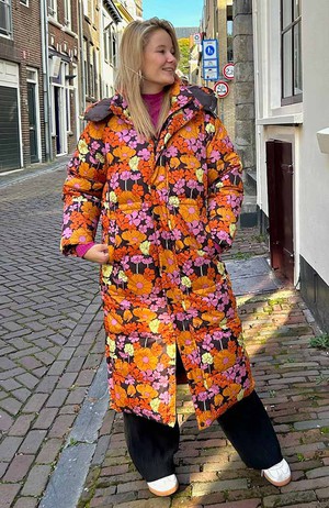 Karmas flower power puffer jas from Sophie Stone