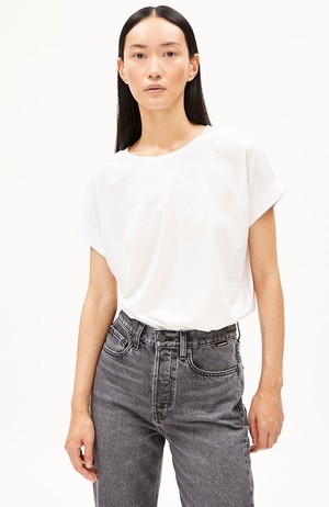 Idaara circulair t-shirt used white from Sophie Stone