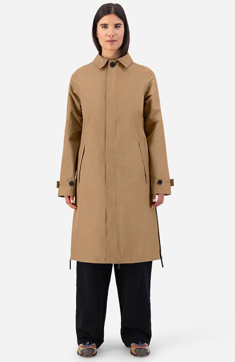 Mac Cartouche raincoat from Sophie Stone