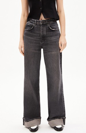 Blinaa wide leg jeans from Sophie Stone