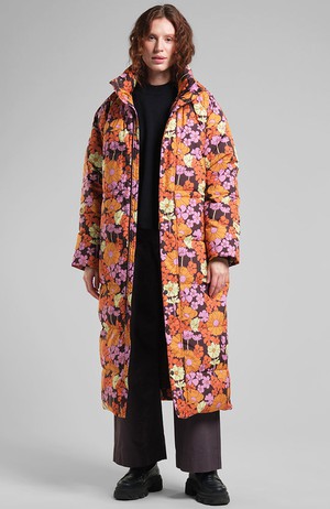 Karmas flower power puffer jas from Sophie Stone